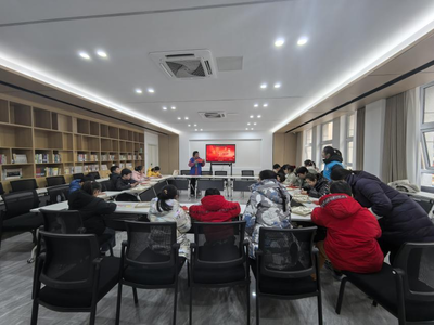 長(zhǎng)東街道清淮路社區(qū)開展非遺竹編畫親子手工制作活動(dòng)